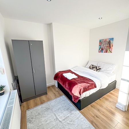 לונדון Luxury Flat For 6 - 5 Min Walk From Camden Market Hw4 מראה חיצוני תמונה