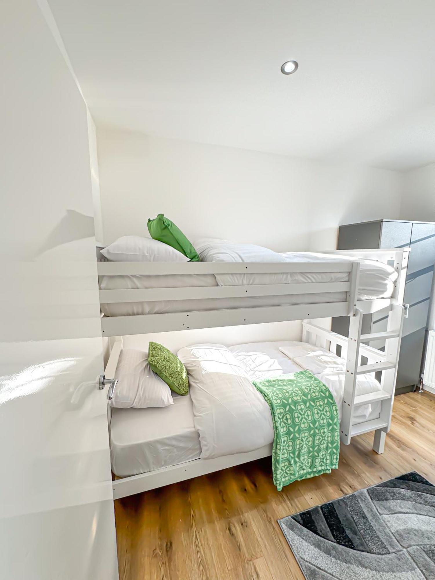 לונדון Luxury Flat For 6 - 5 Min Walk From Camden Market Hw4 מראה חיצוני תמונה